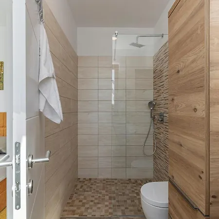 Cozy In Cervar With Sauna Casa vacanze *