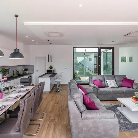 Cozy In Cervar With Sauna Casa vacanze *