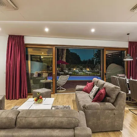 Casa vacanze Cozy In Cervar With Sauna *