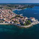 Cozy In Cervar With Sauna * Poreč