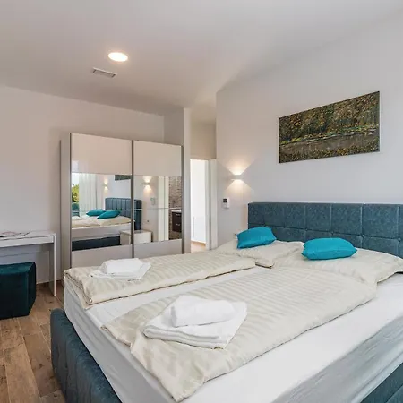 Holiday home Cozy In Cervar With Sauna *