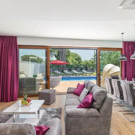 Cozy In Cervar With Sauna Holiday home Porec