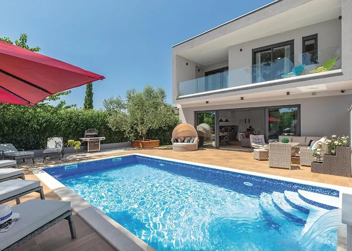 Cozy In Cervar With Sauna Дом отдыха