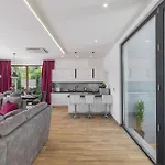 בית נופש Cozy In Cervar With Sauna